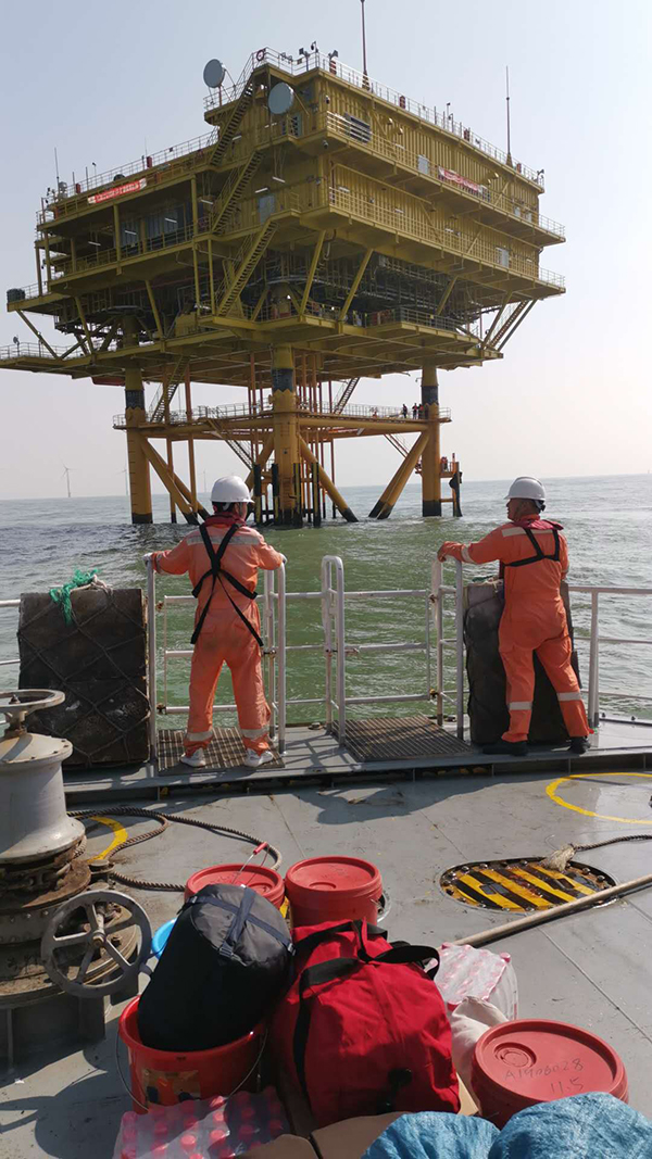 虹潤不怕遠(yuǎn)征難，直掛云帆濟(jì)滄海-虹潤儀表為海上風(fēng)電運行保駕護(hù)航